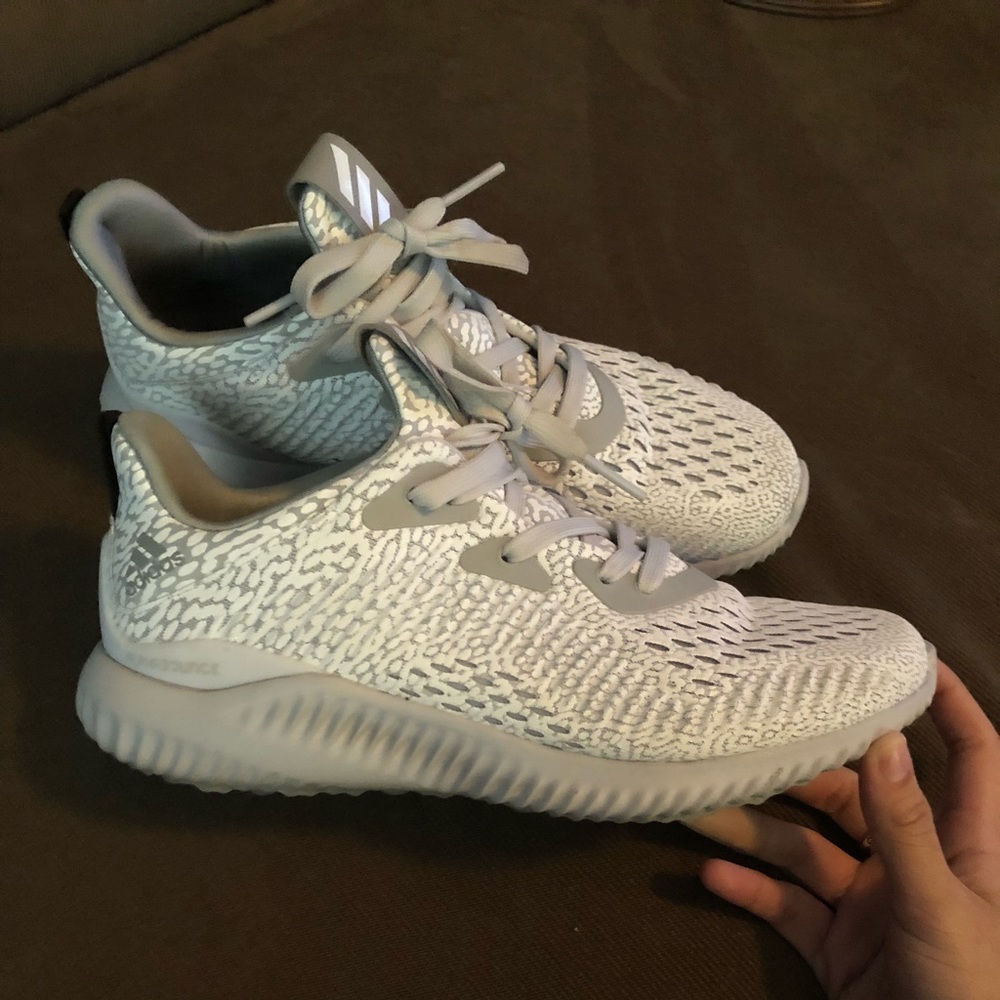 Adidas Alphabounce